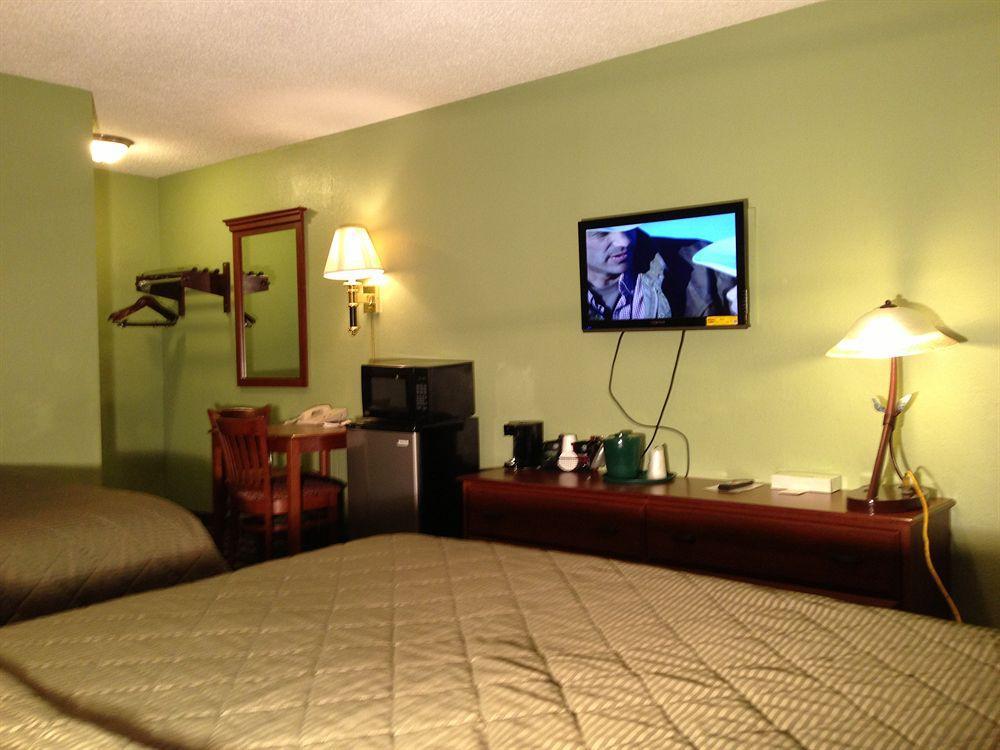 University Manor Inn バッファロー エクステリア 写真