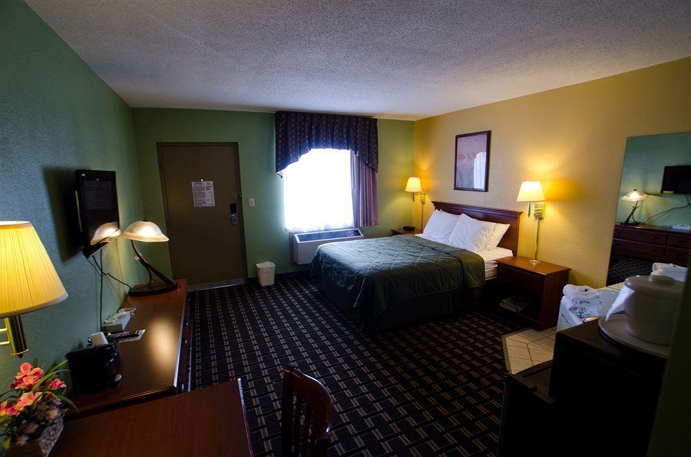 University Manor Inn バッファロー エクステリア 写真
