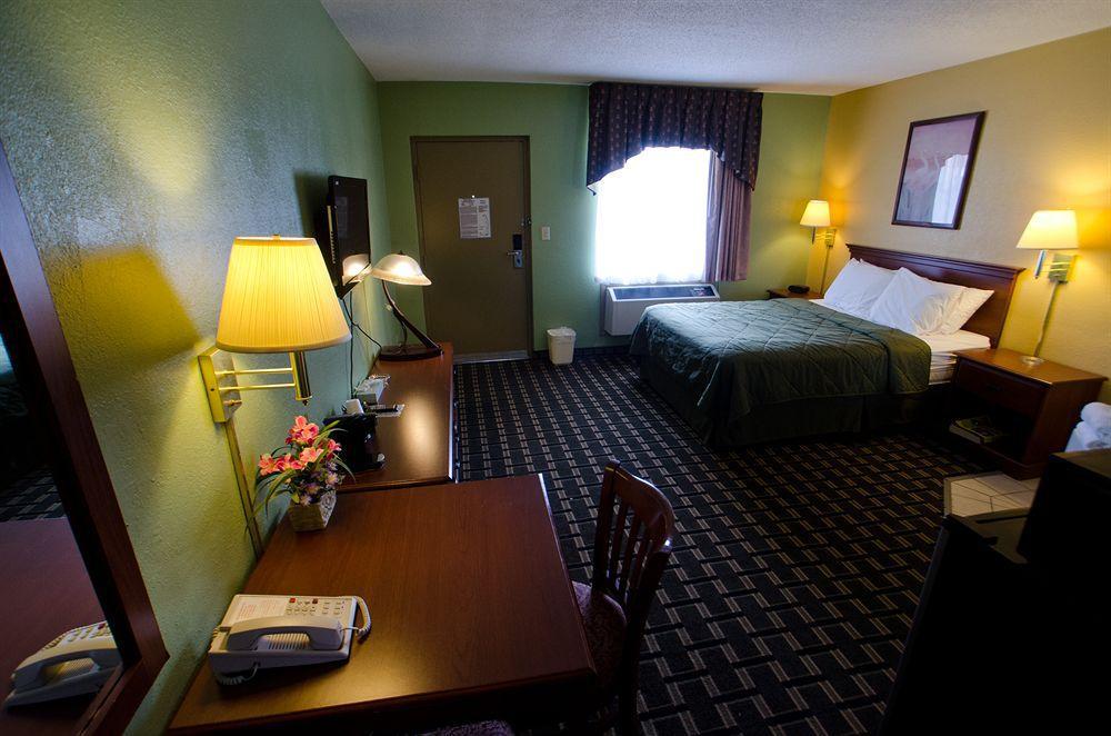 University Manor Inn バッファロー エクステリア 写真